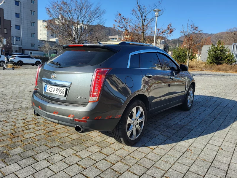 Cadillac SRX