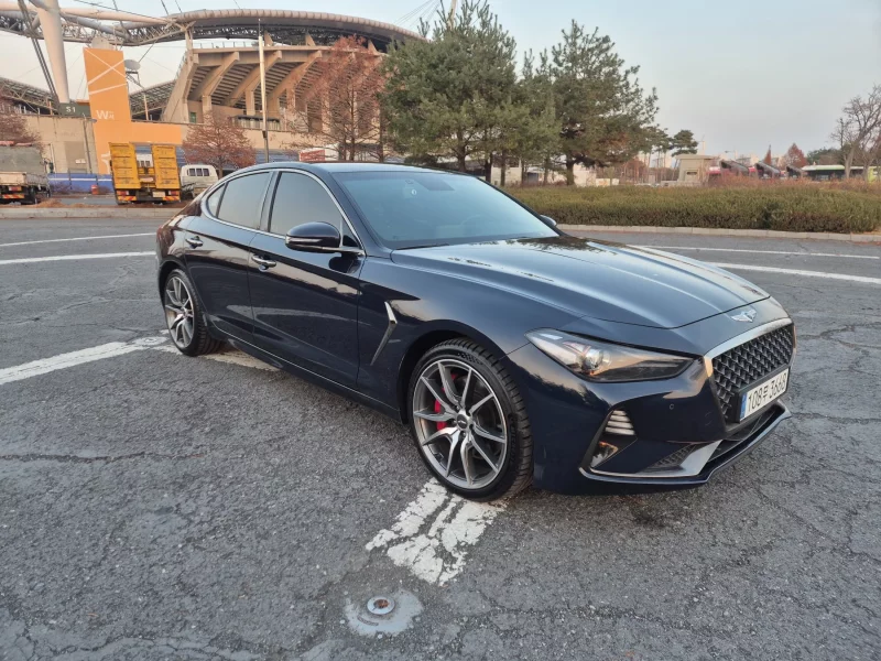 Genesis G70