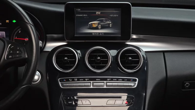 Mercedes-Benz C-Class