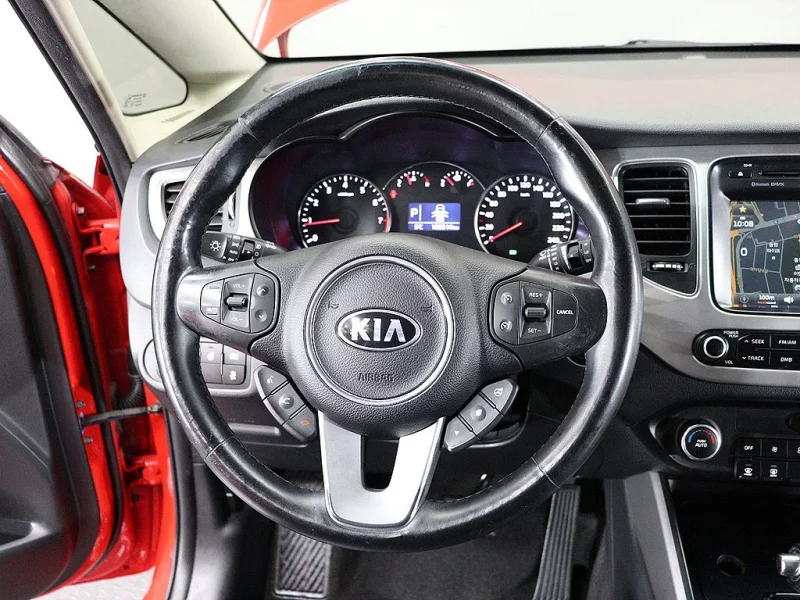 Kia Carens