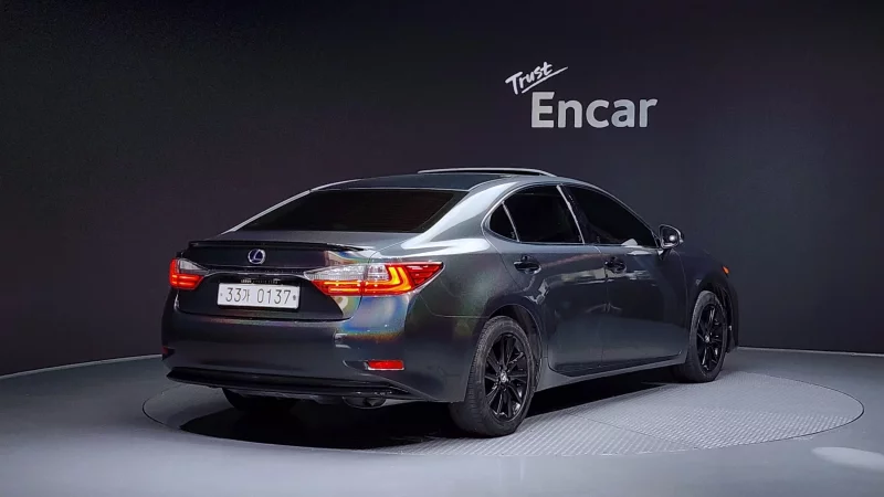 Lexus ES300h