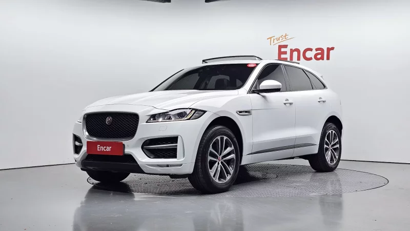Jaguar F-PACE