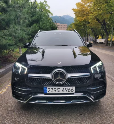 Mercedes-Benz GLE-Class