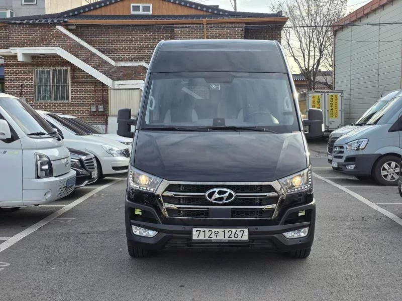Hyundai H1