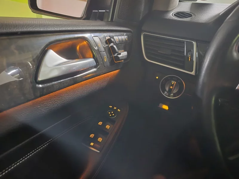 Mercedes-Benz M-class