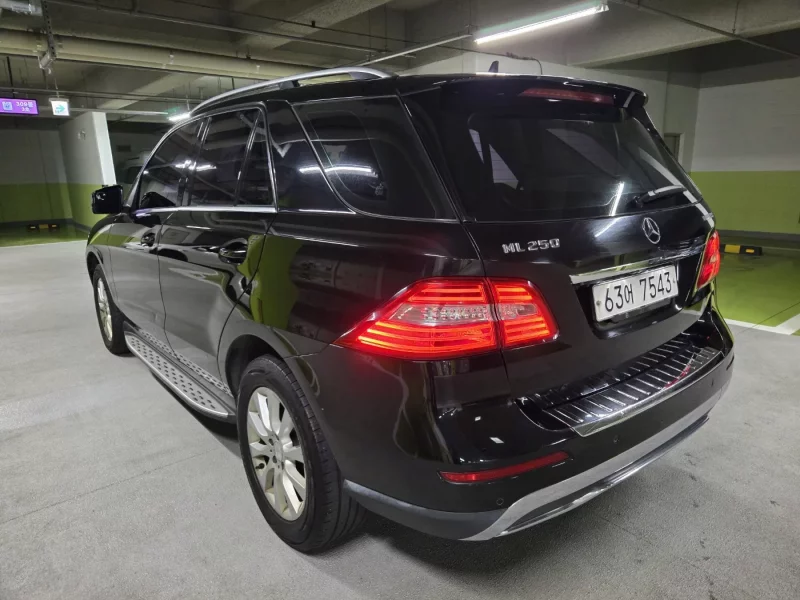 Mercedes-Benz M-class