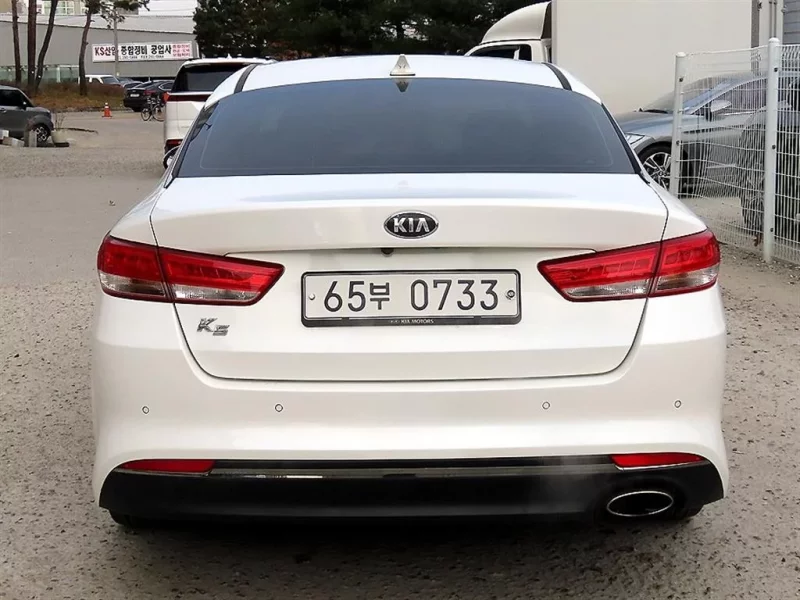 Kia K5