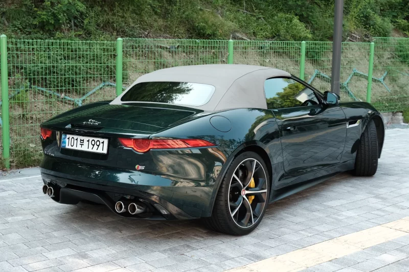 Jaguar F-TYPE