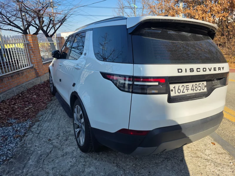 Land Rover DISCOVERY