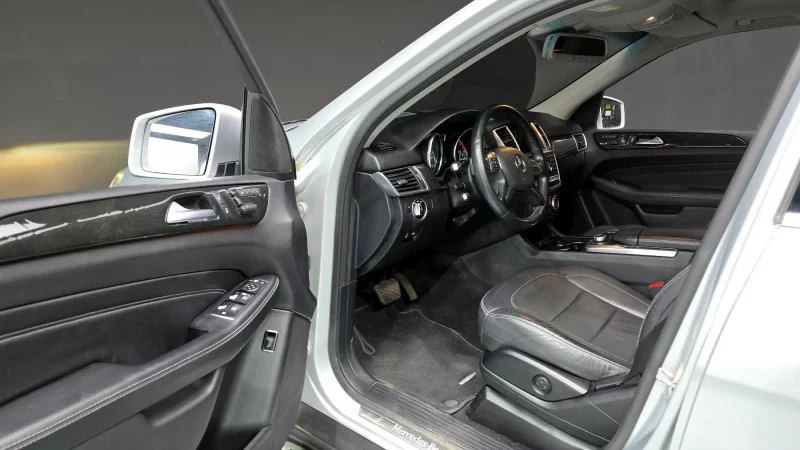 Mercedes-Benz M-class