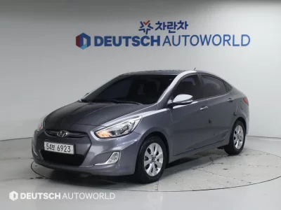 Hyundai Accent