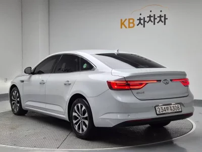 Renault Samsung SM6