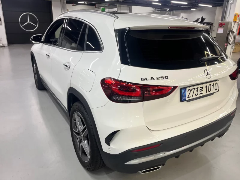 Mercedes-Benz GLA-Class