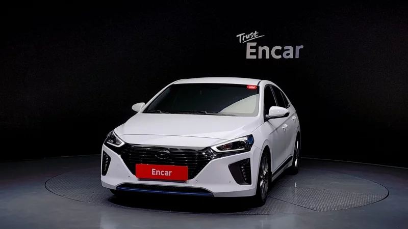 Hyundai Ioniq