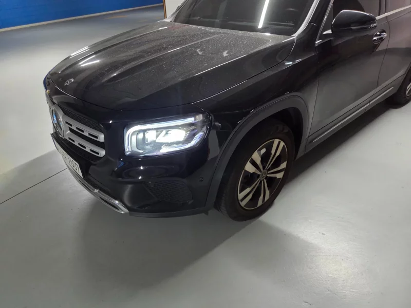 Mercedes-Benz GLB-Class