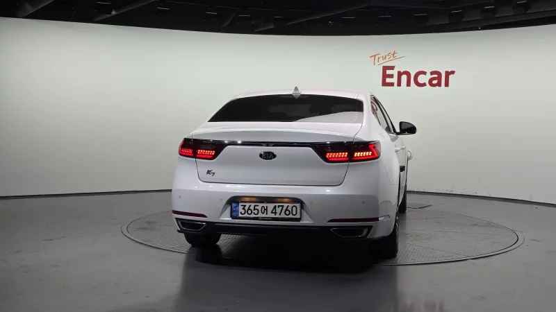 Kia K7