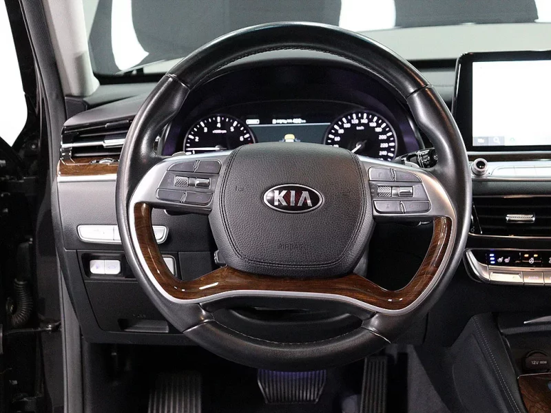 Kia K9