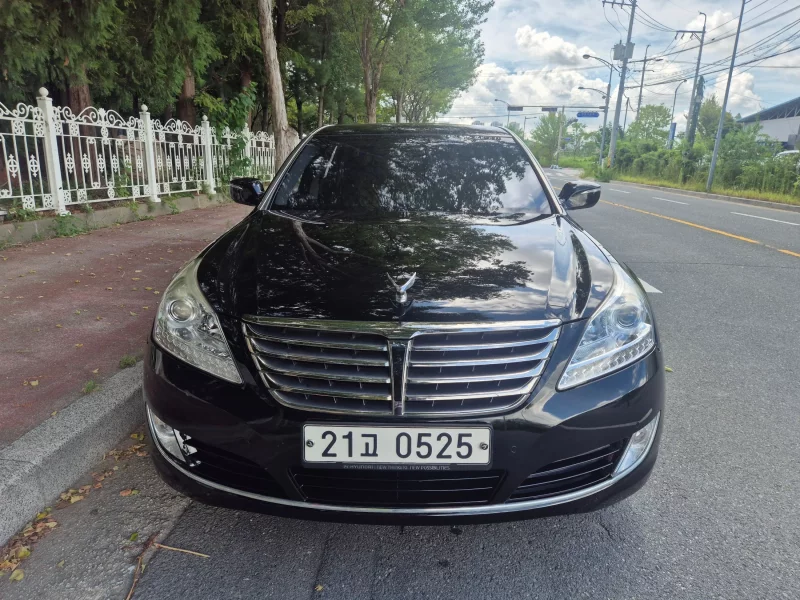 Hyundai Equus