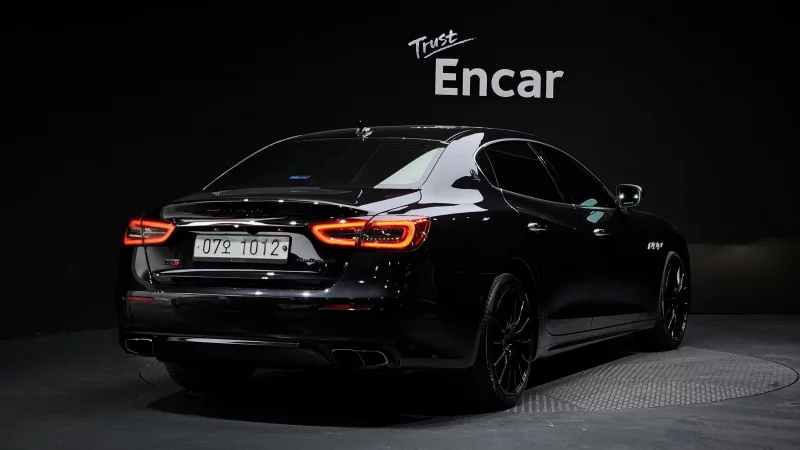 Maserati QUATTROPORTE