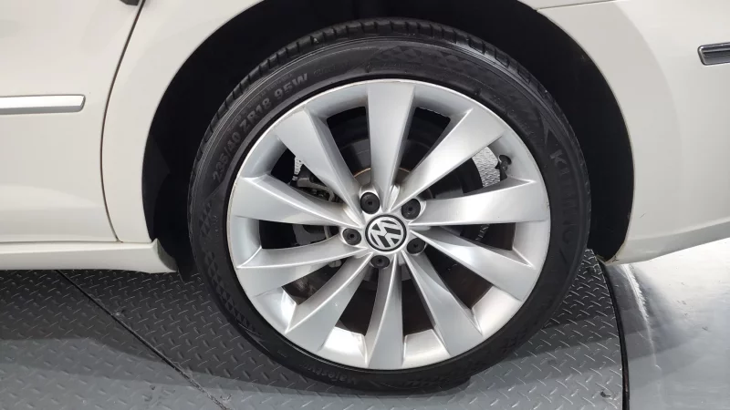 Volkswagen CC