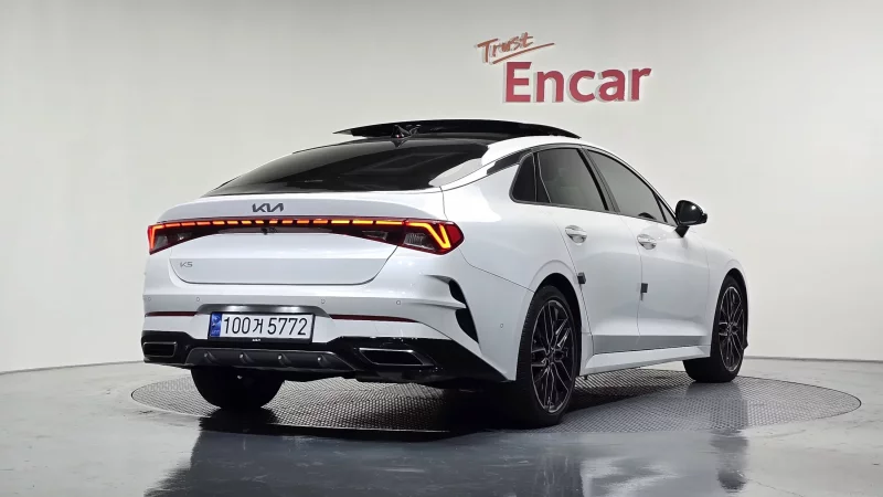 Kia K5