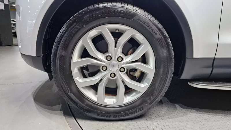 Land Rover DISCOVERY