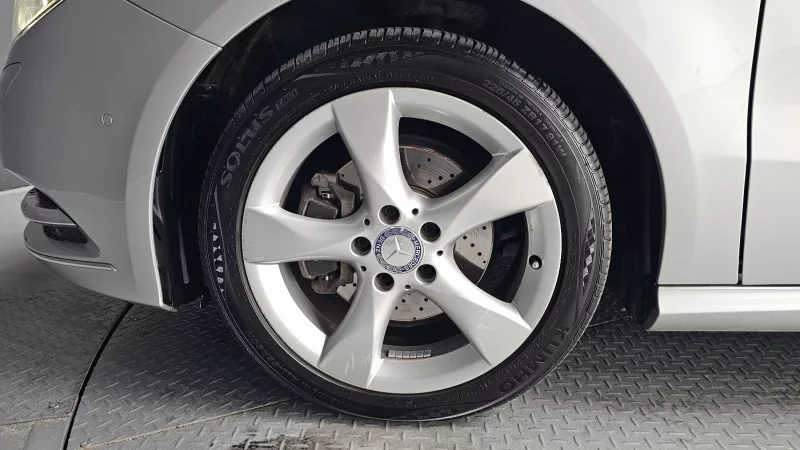 Mercedes-Benz B-Class