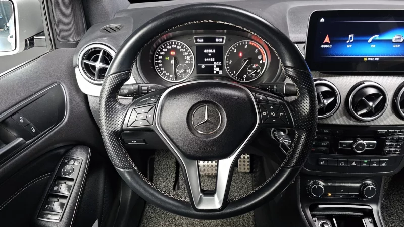 Mercedes-Benz B-Class