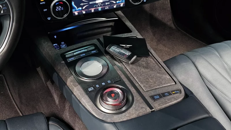 Genesis Electrified G80