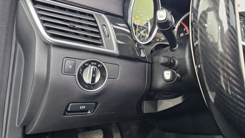 Mercedes-Benz M-class