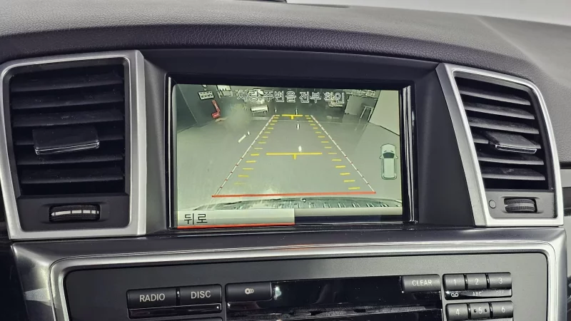 Mercedes-Benz M-class