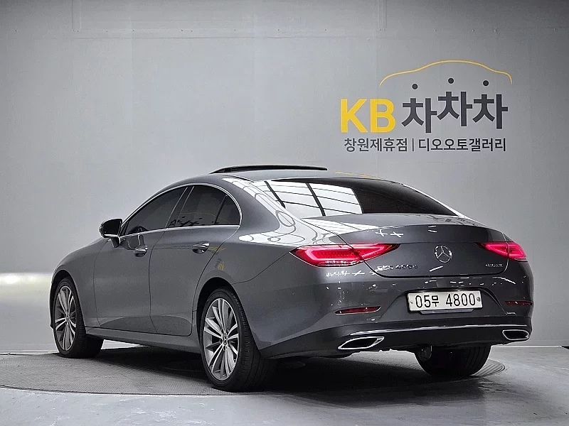 Mercedes-Benz CLS-Class