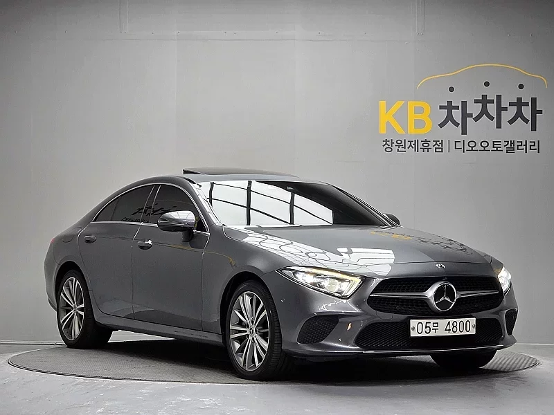 Mercedes-Benz CLS-Class