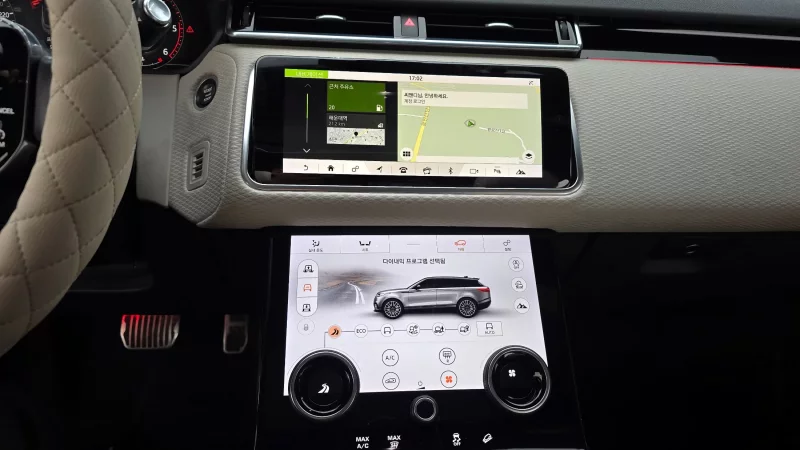 Land Rover RANGE ROVER VELAR