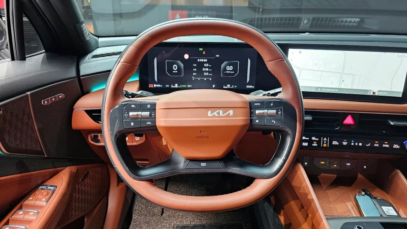 Kia K8
