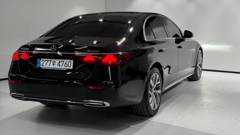 Mercedes-Benz E-Class