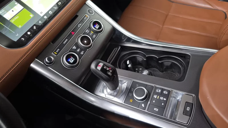 Land Rover RANGE ROVER SPORT