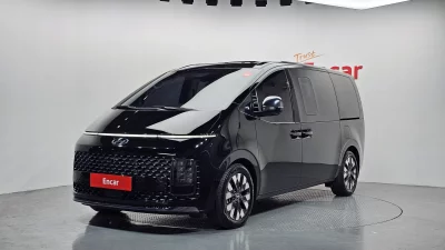 Hyundai Staria