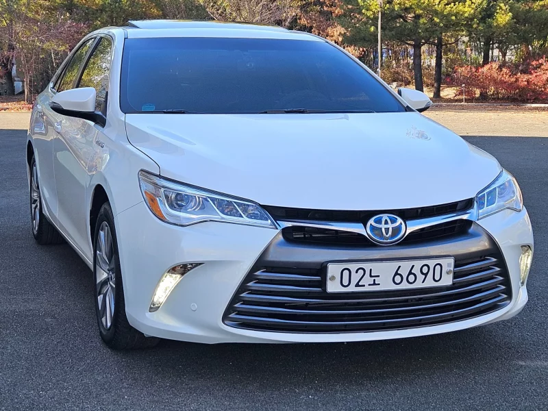 Toyota CAMRY