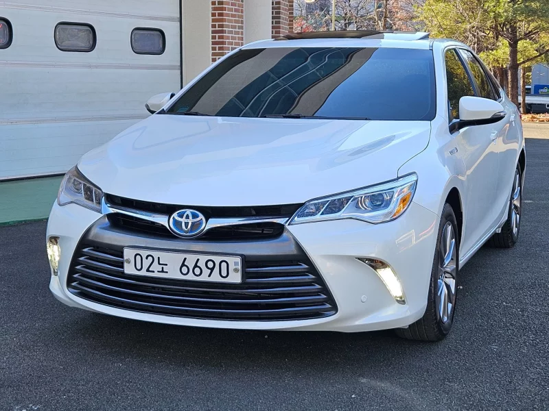 Toyota CAMRY
