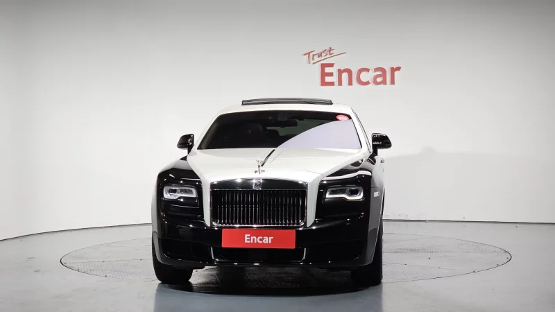 Rolls-Royce GHOST