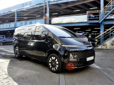 Hyundai Staria