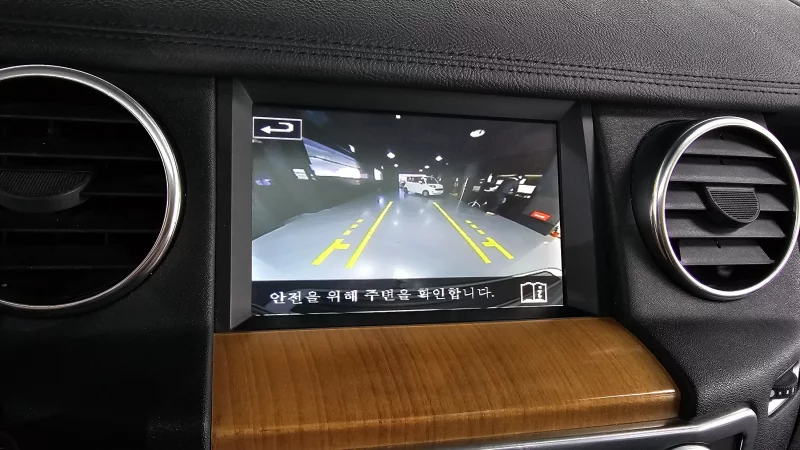 Land Rover DISCOVERY