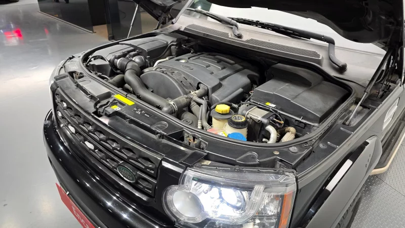 Land Rover DISCOVERY