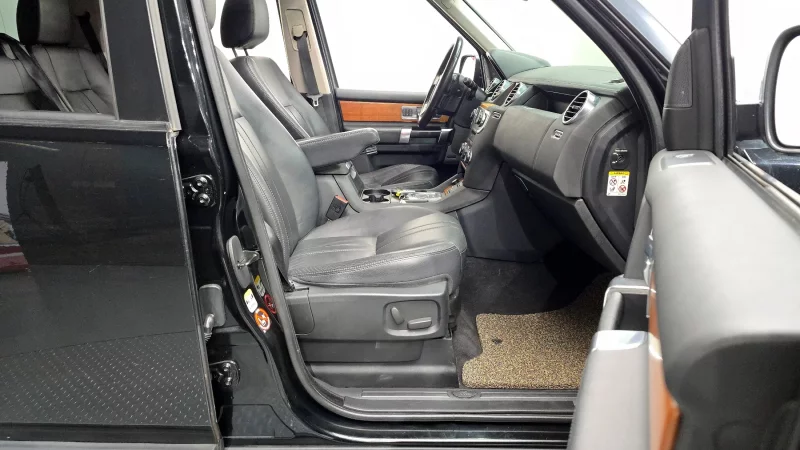 Land Rover DISCOVERY