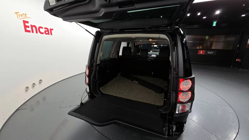 Land Rover DISCOVERY