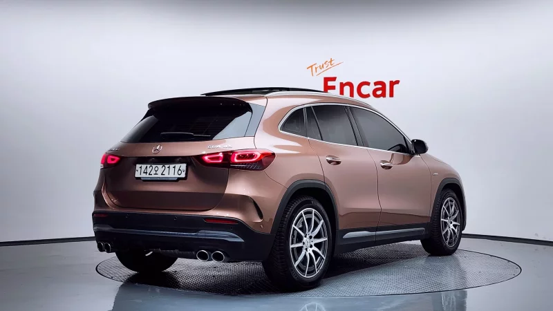 Mercedes-Benz GLA-Class