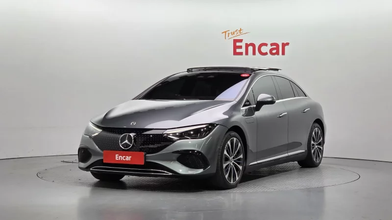 Mercedes-Benz EQE