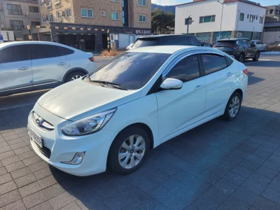 Hyundai Accent