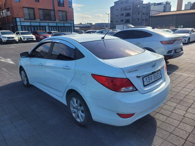 Hyundai Accent